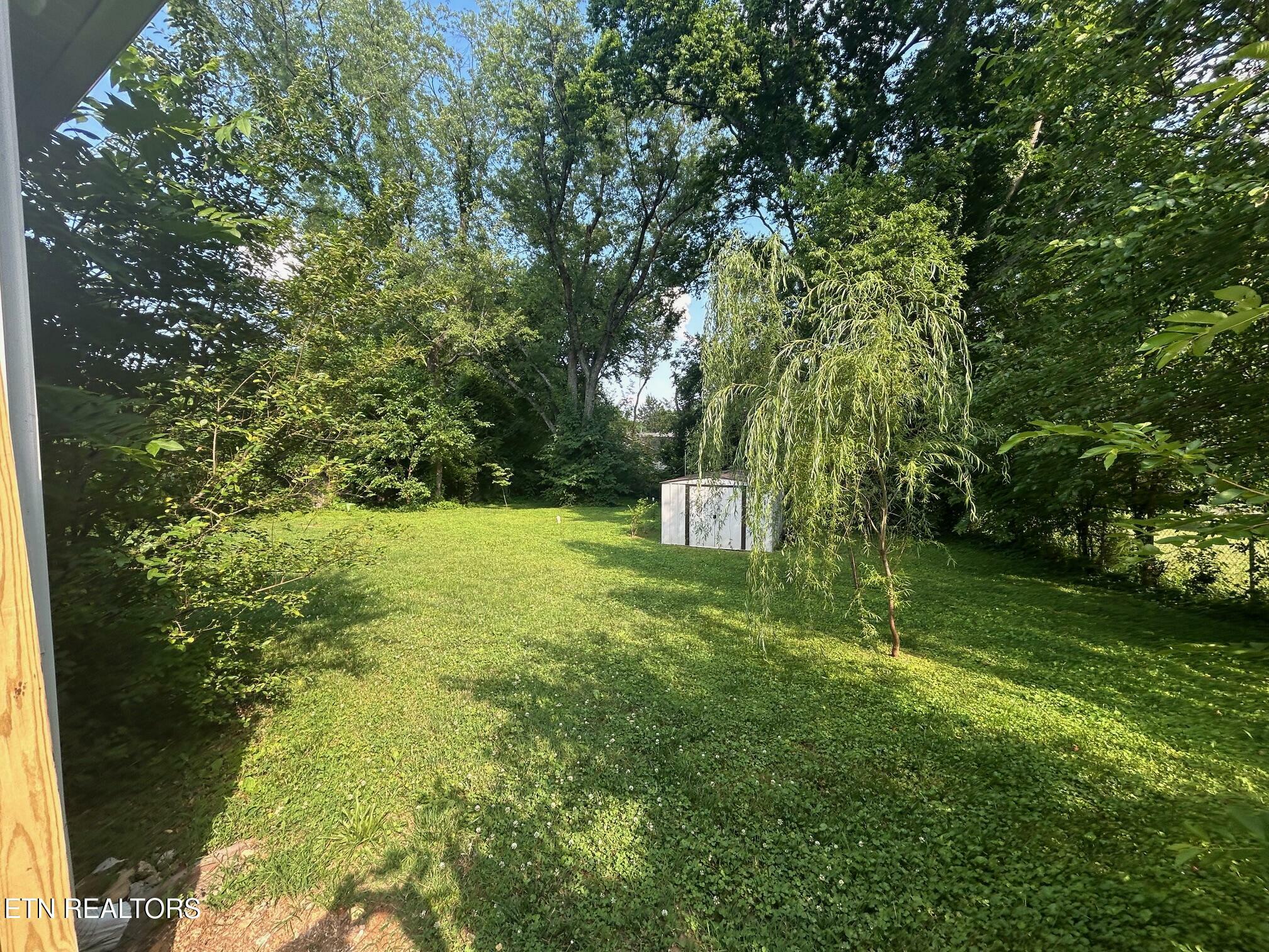 Property Photo: 900 Henrietta Drive TN 37912