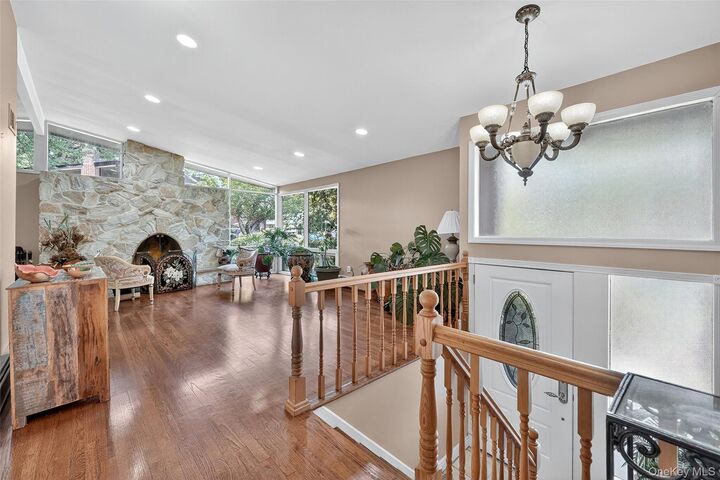 Property Photo: 27 Maiden Lane NY 10956