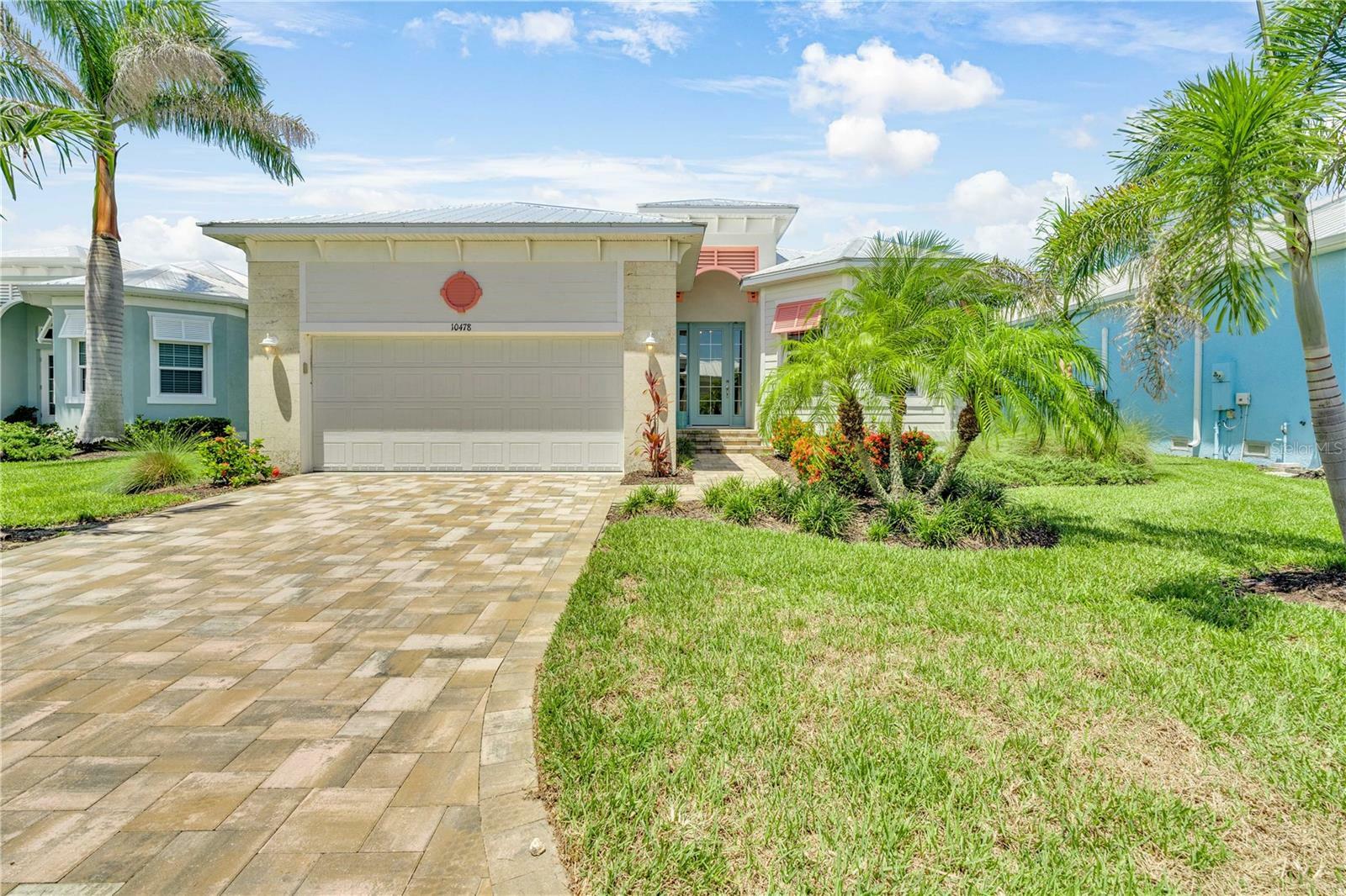 Property Photo: 10478 Coquina Court FL 33946