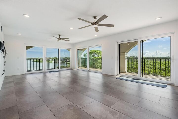 Property Photo: 244 Mariner Drive FL 34689