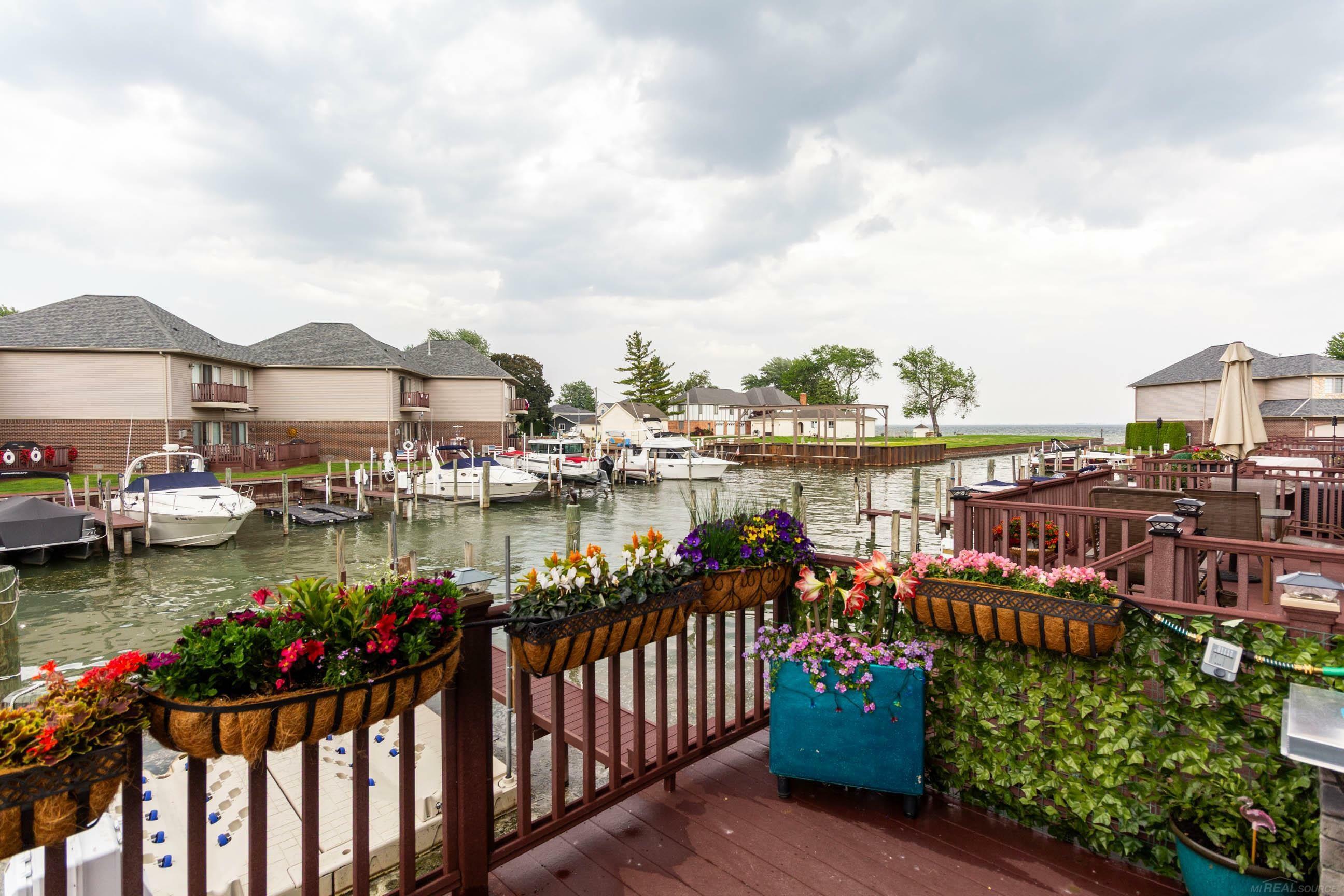 Property Photo: 29705 Alexandra Lane MI 48047