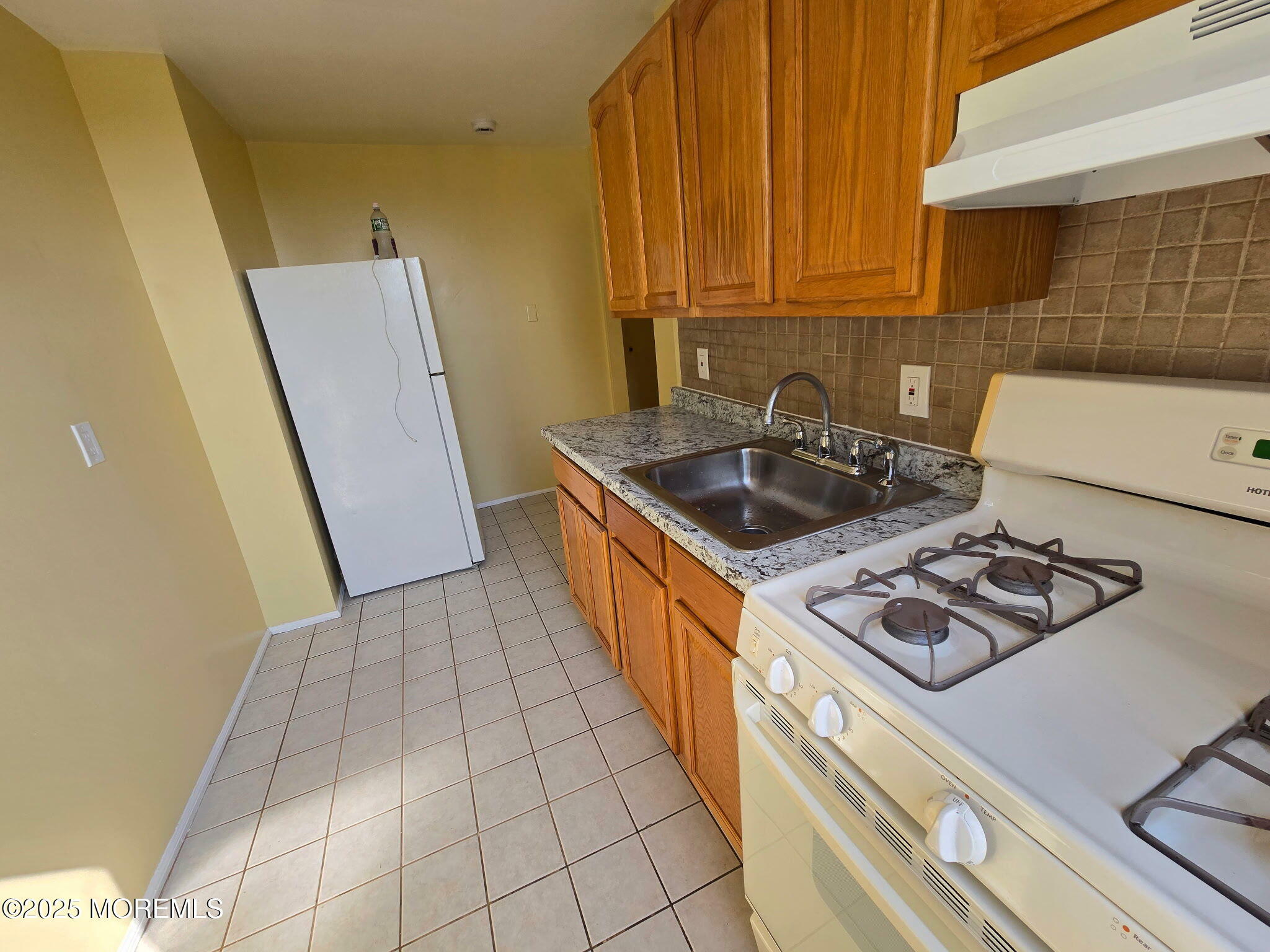 Property Photo: 2271 John F Kennedy Boulevard 304 NJ 07304