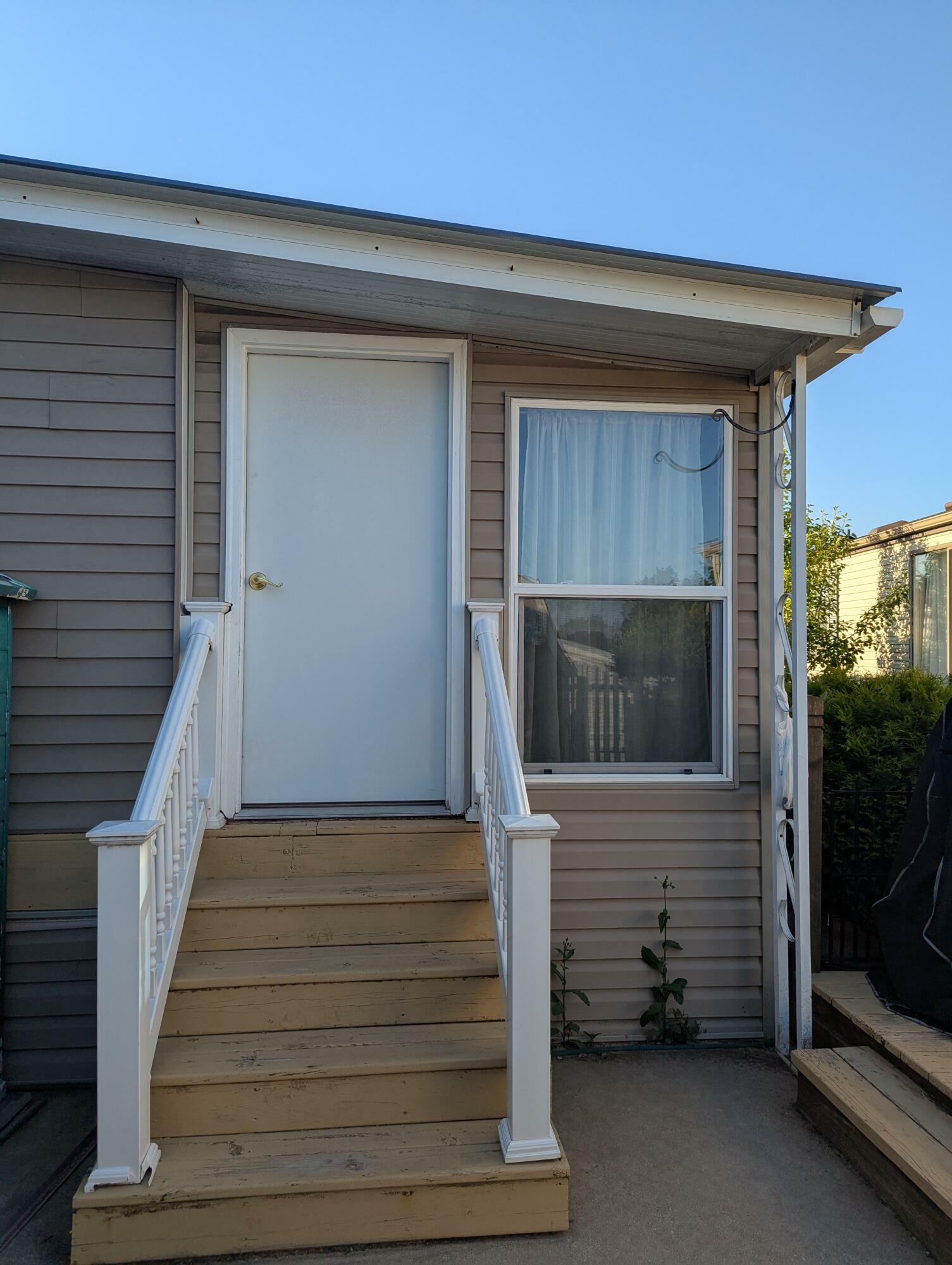 Property Photo: 1310 Windridge Ln Lane MI 49412
