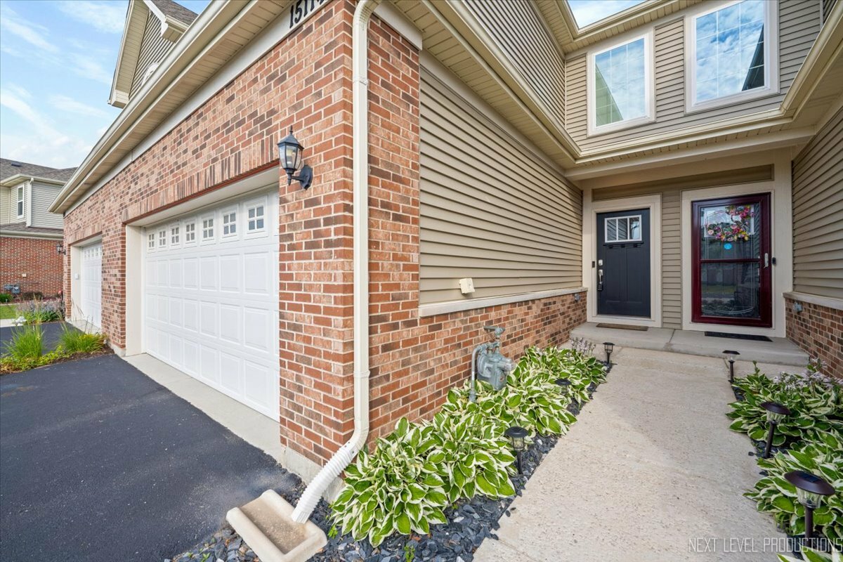 Property Photo: 15114 W Quincy Circle IL 60442