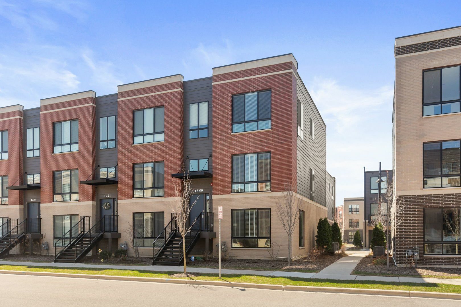 1269 Catalina Court  Schaumburg IL 60173 photo