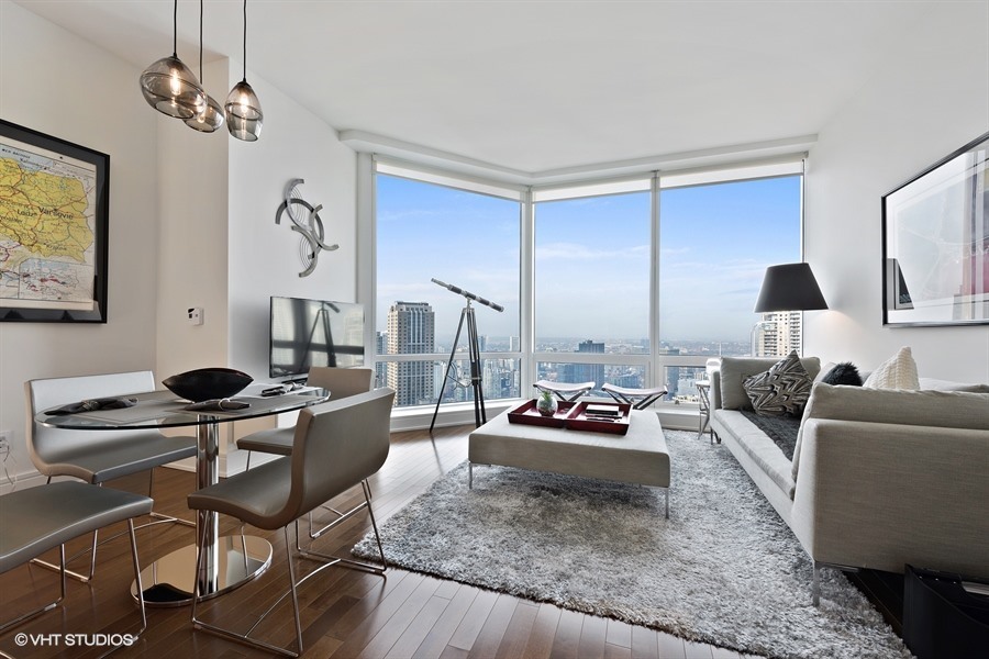 Property Photo: 401 N Wabash Avenue 36D IL 60611