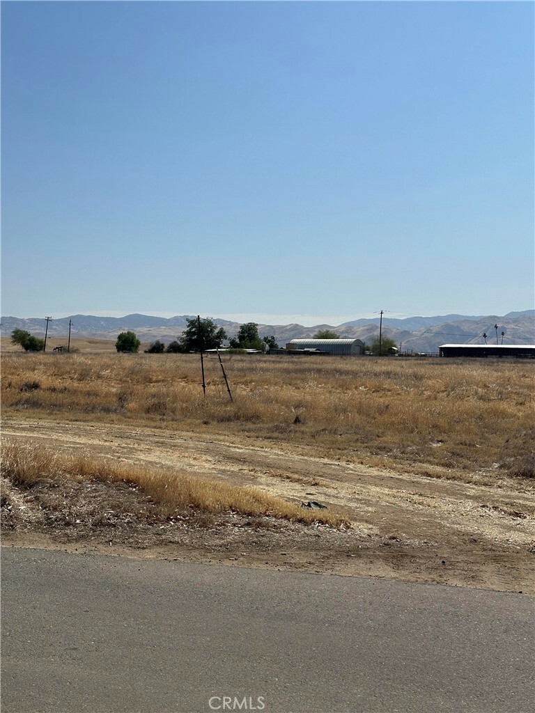 Property Photo:  0 Cosmo Street  CA 93306 