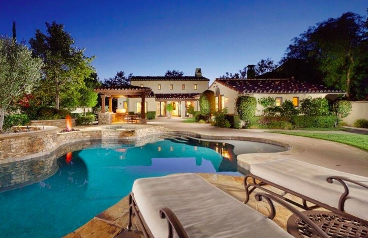 Property Photo: 30 Prairie Grass CA 92603