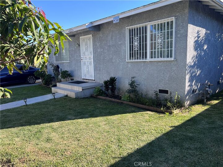 Property Photo:  1222 E 103rd Street  CA 90002 