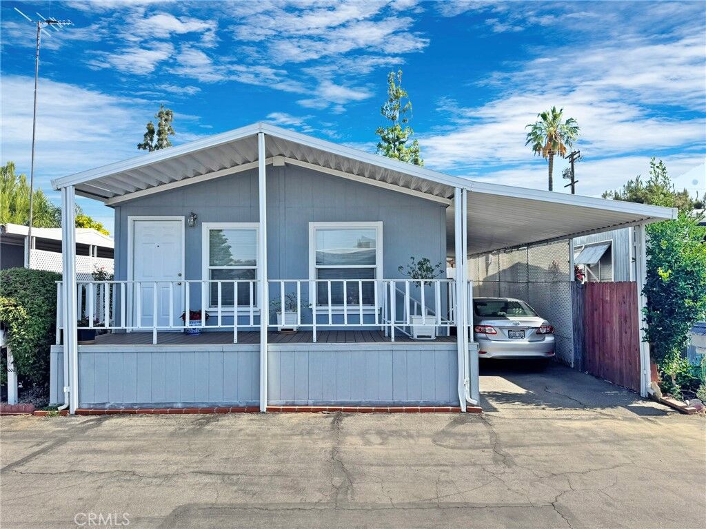 Property Photo:  21001 Plummer Street 46  CA 91311 