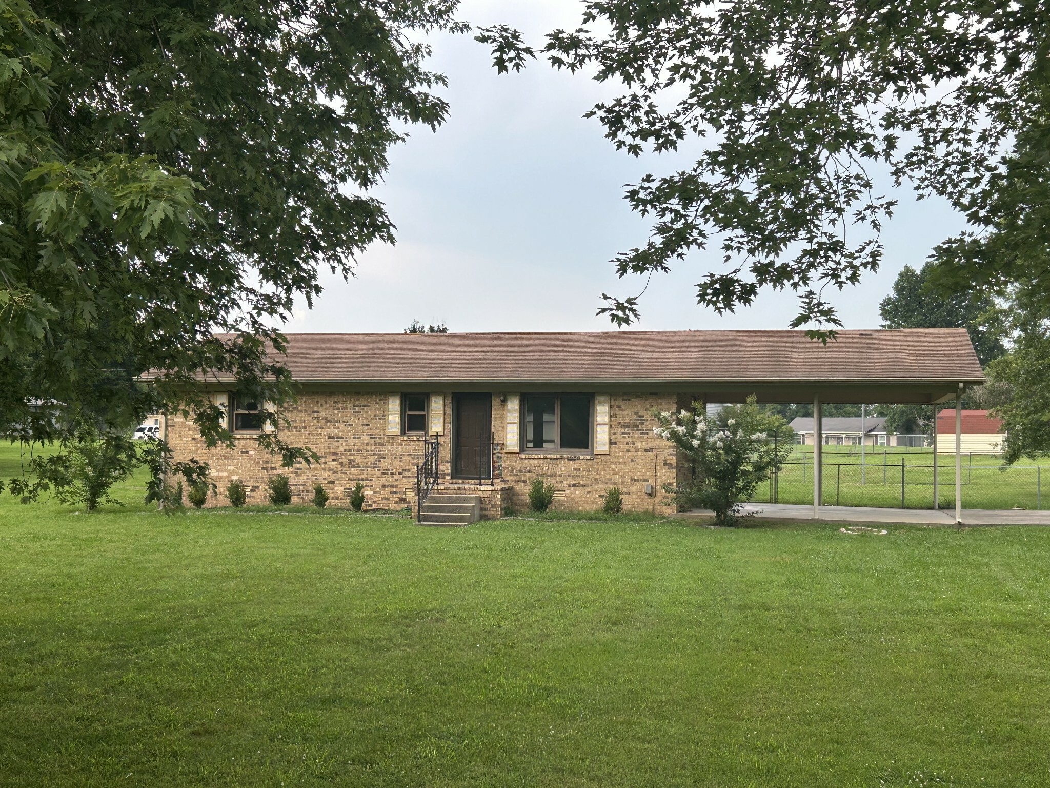 Property Photo: 506 Frank Martin Rd TN 37160