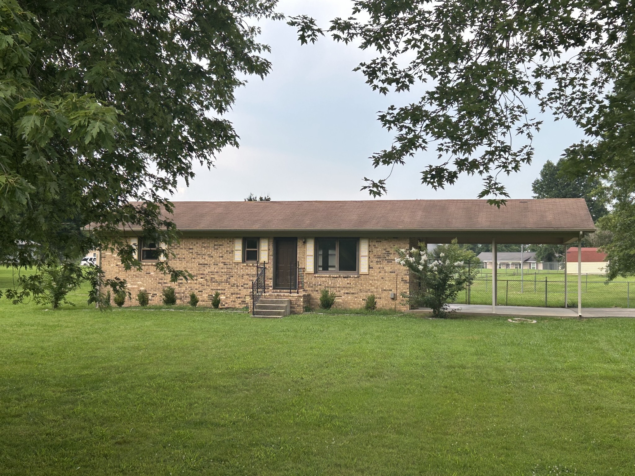 Property Photo: 506 Frank Martin Rd TN 37160