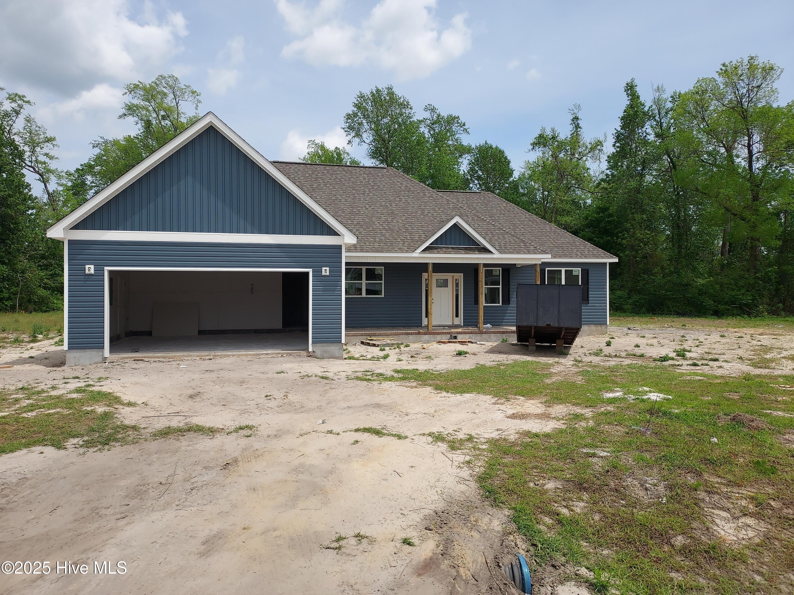 Property Photo: 648 Bright Harvest Drive NC 28555