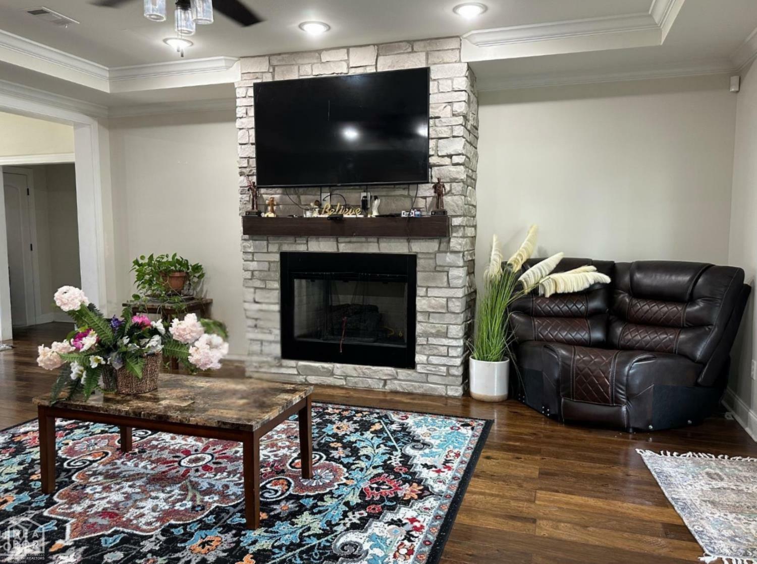 Property Photo: 828 Laura Lea AR 72401