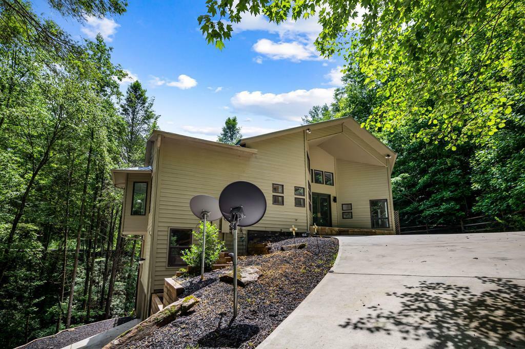 Property Photo: 10323 Grassy Mountain Road GA 30540