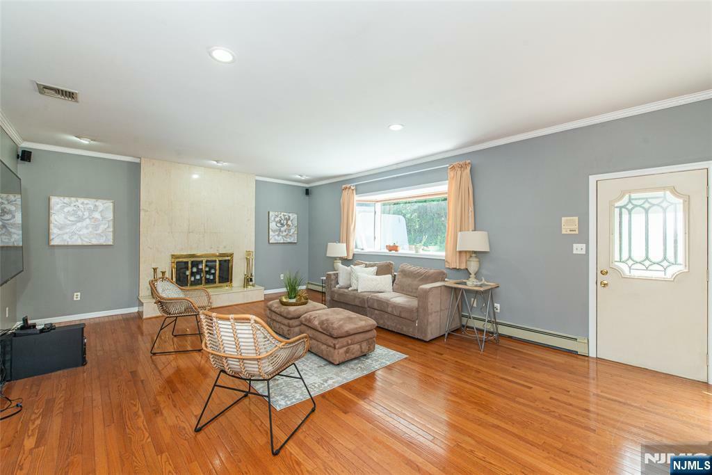 Property Photo:  44 Columbus Avenue  NJ 07512 