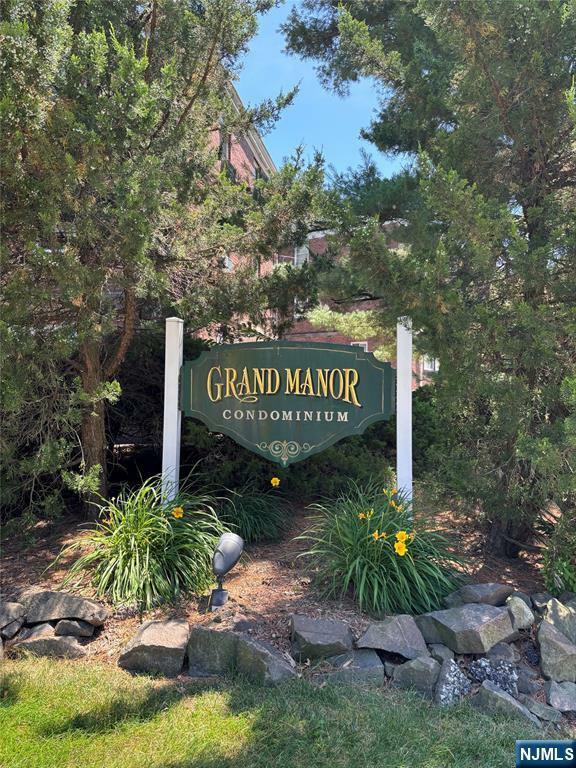 7 Romaine Court A2  Hackensack NJ 07601 photo