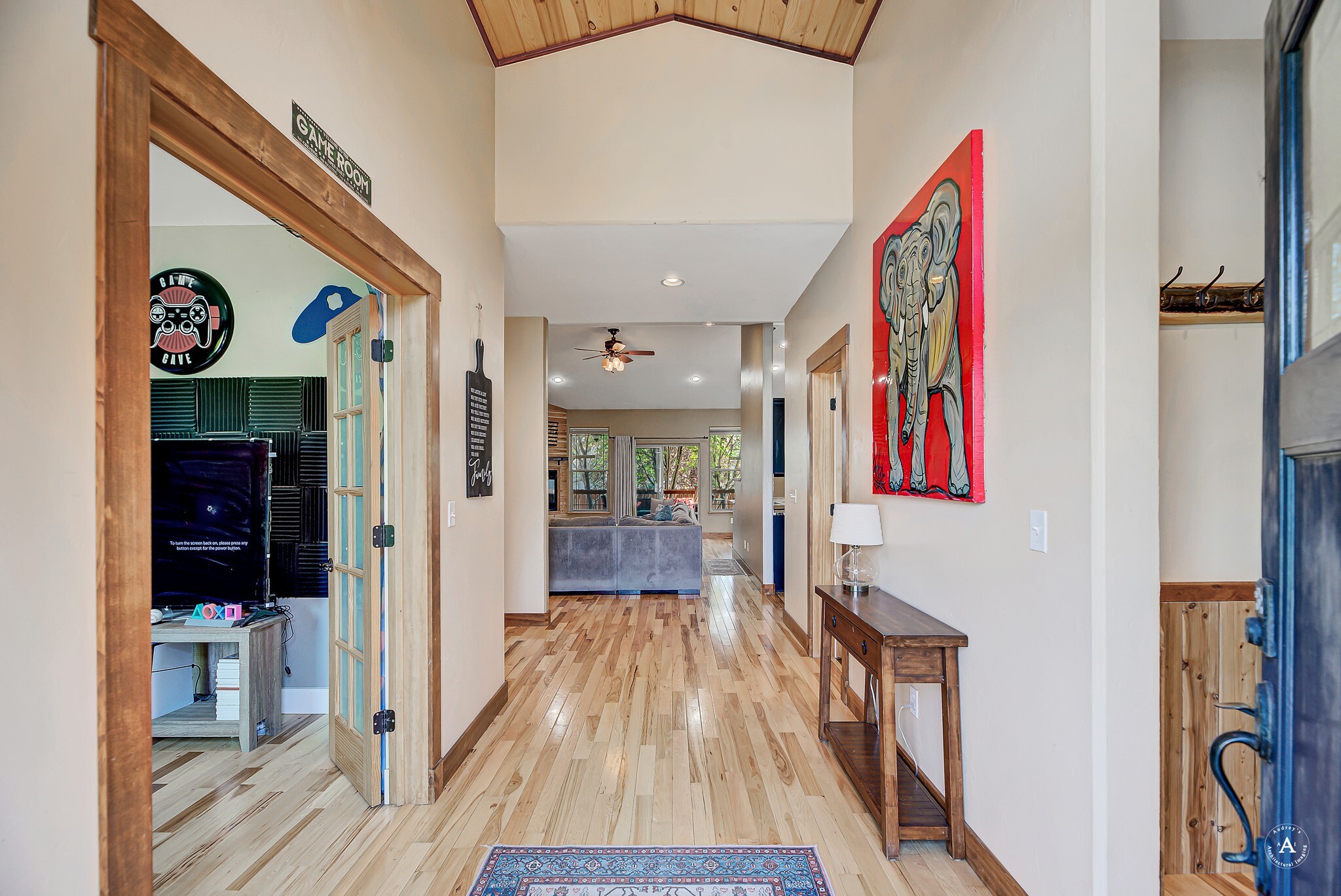 Property Photo: 3851 Foxtail Lane MT 59602