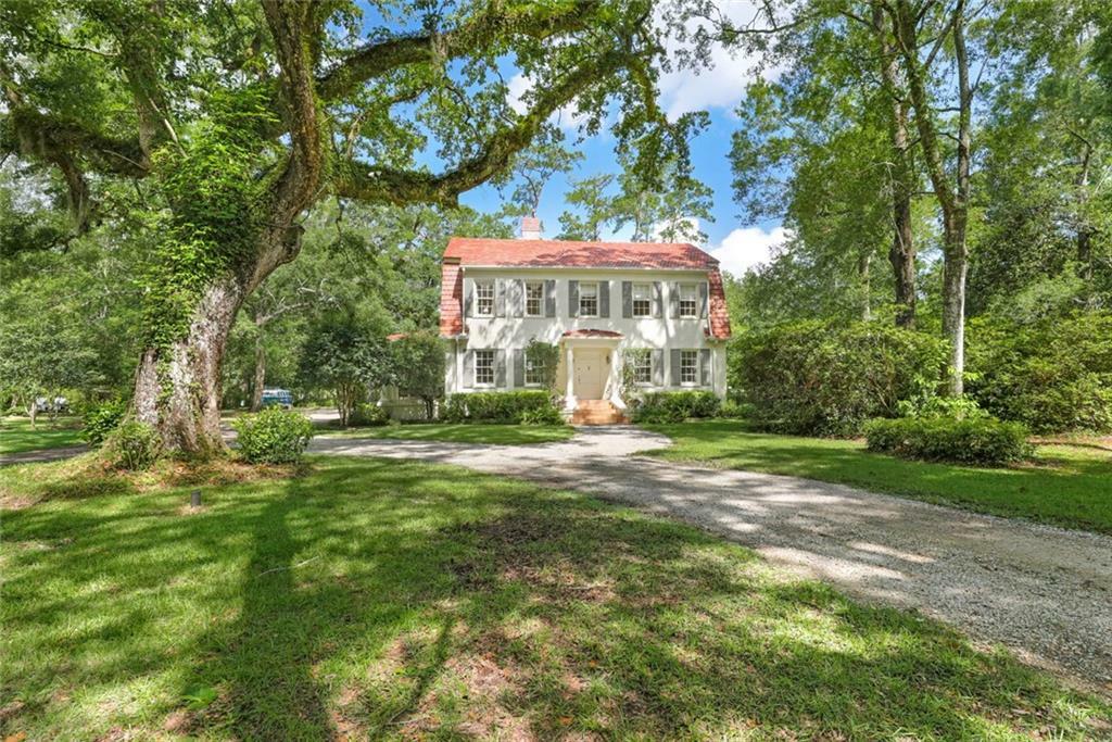 Property Photo: 21005 Sims Vallon Road LA 70435