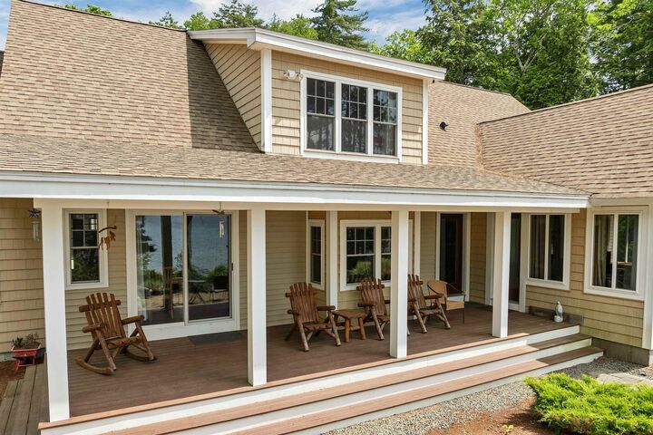 Property Photo: 9 Country Lane NH 03855