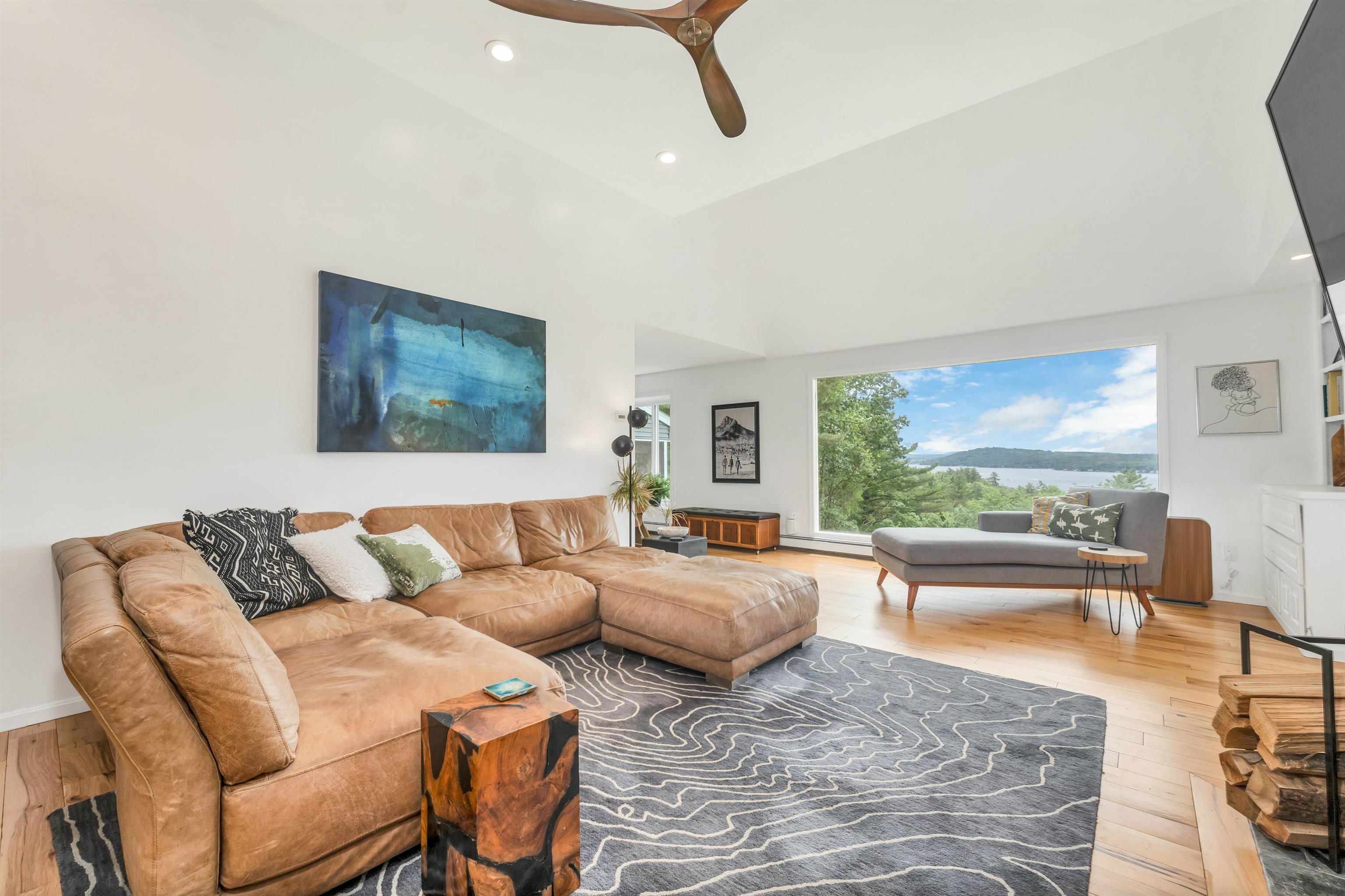Property Photo: 43 Oak Knoll Road NH 03253