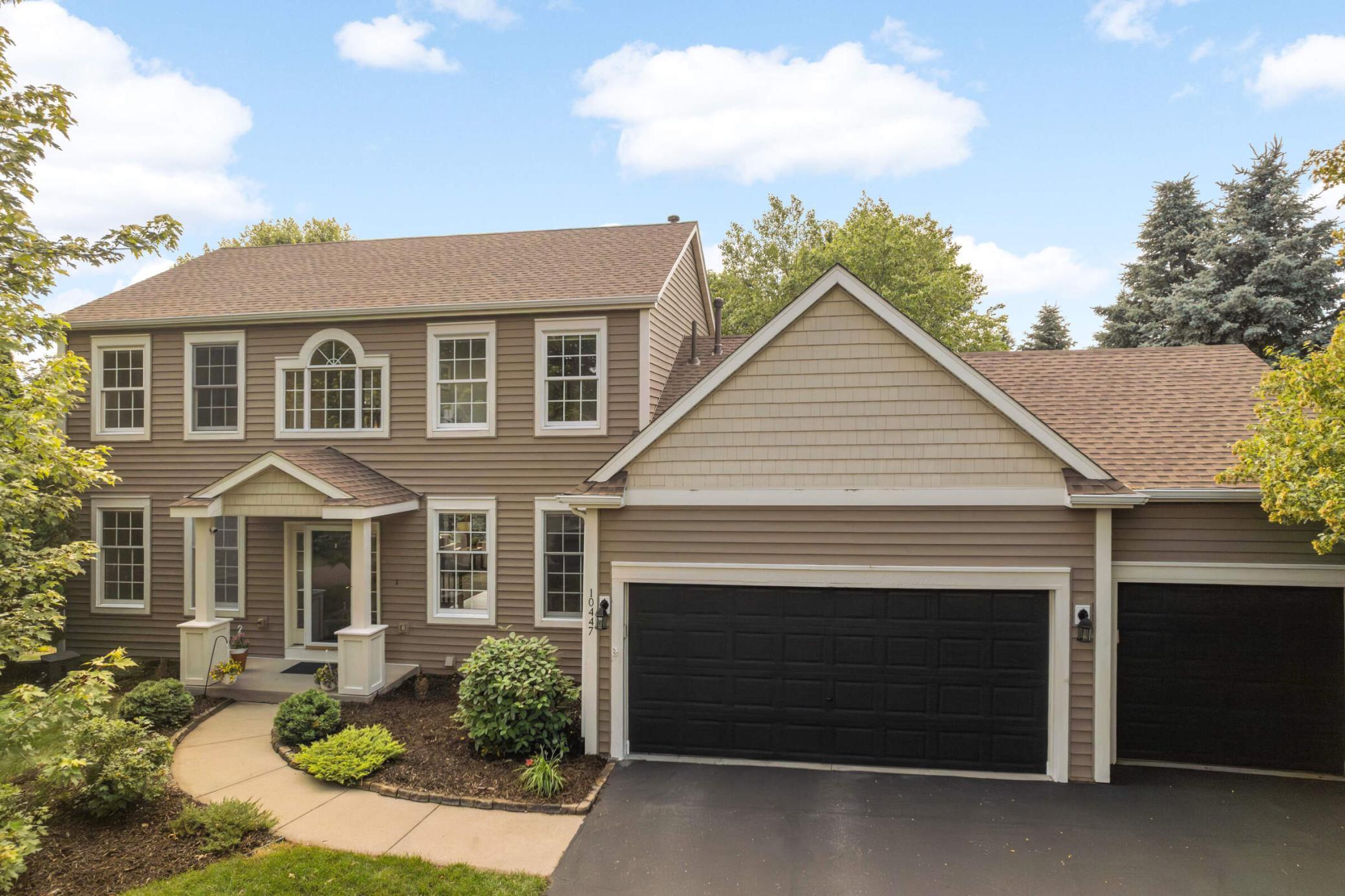 Property Photo:  10447 Glen Eagle Circle  MN 55129 