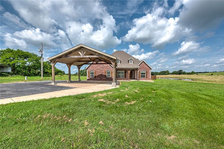 Property Photo: 12923 Galyean Road AR 72712