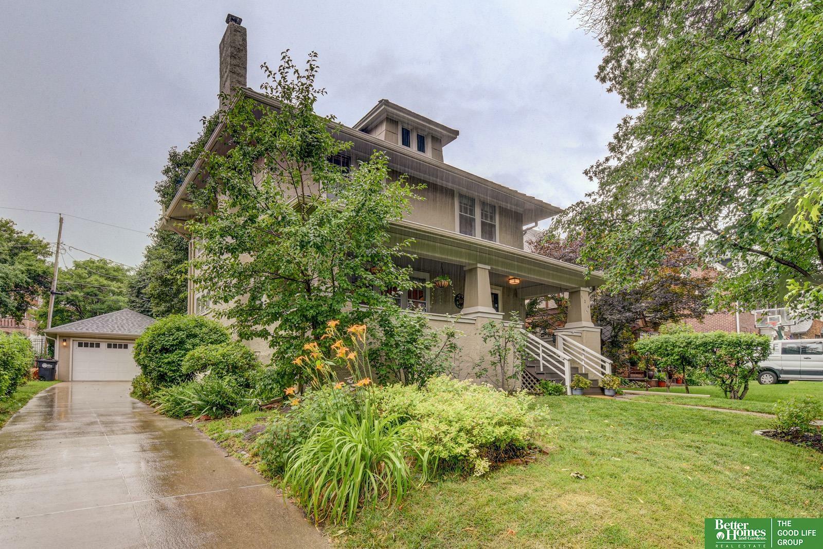 Property Photo: 526 S 51 Avenue NE 68132