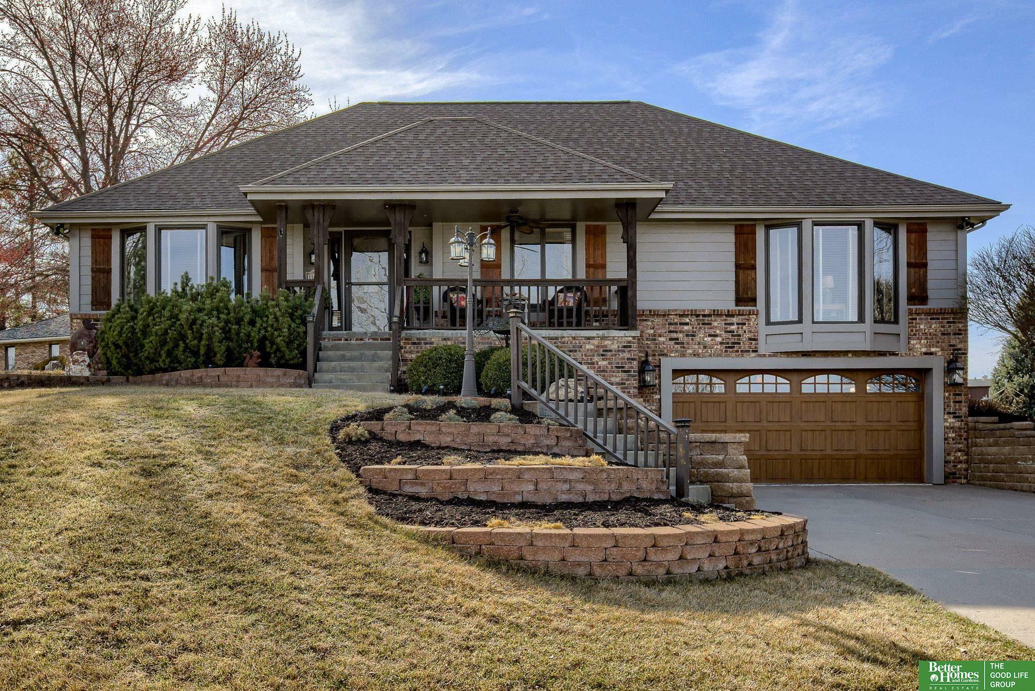 Property Photo: 11024 N 61st Street NE 68152
