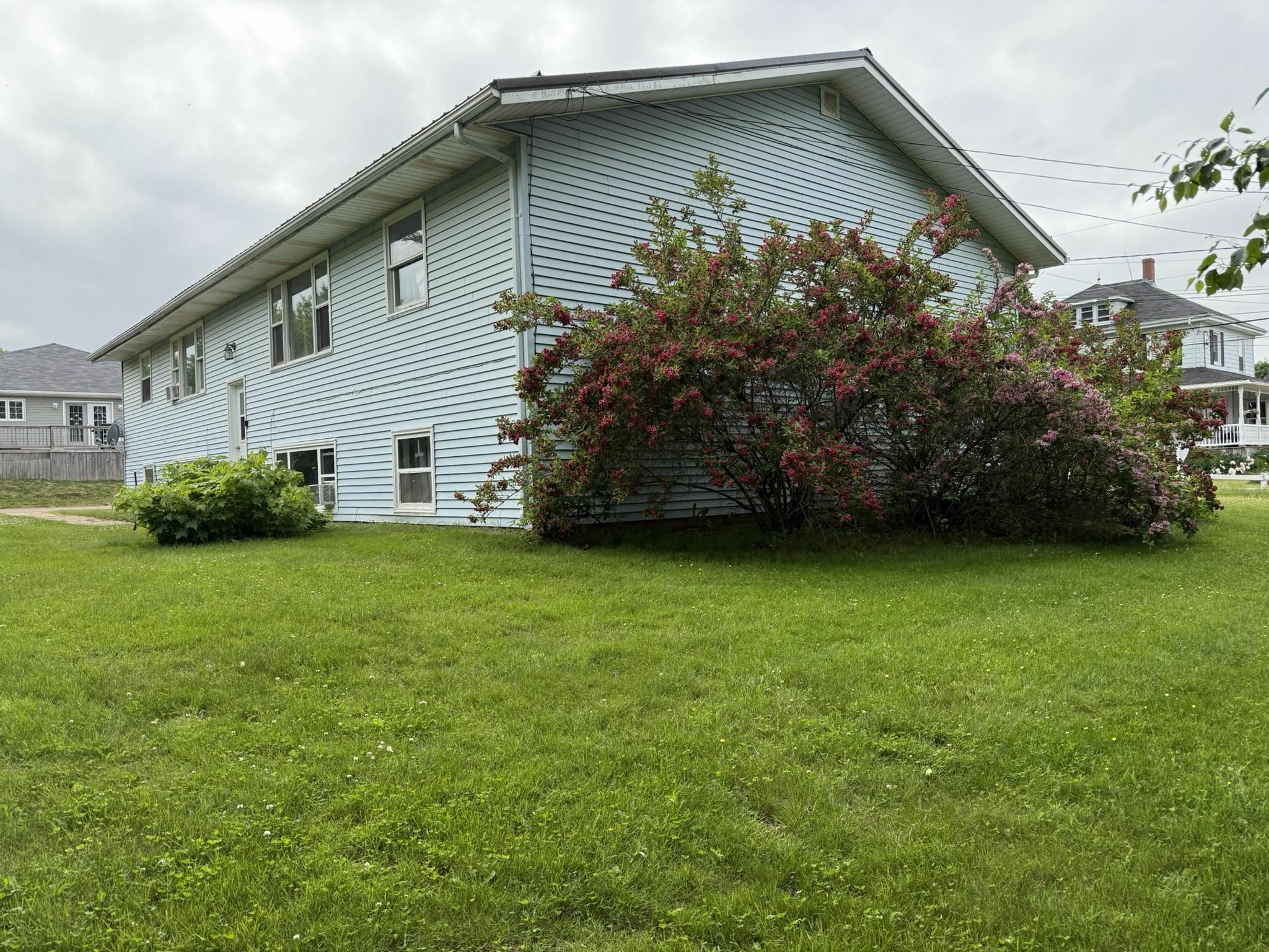 Property Photo: 2 Maple Lane PE C0B 1M0