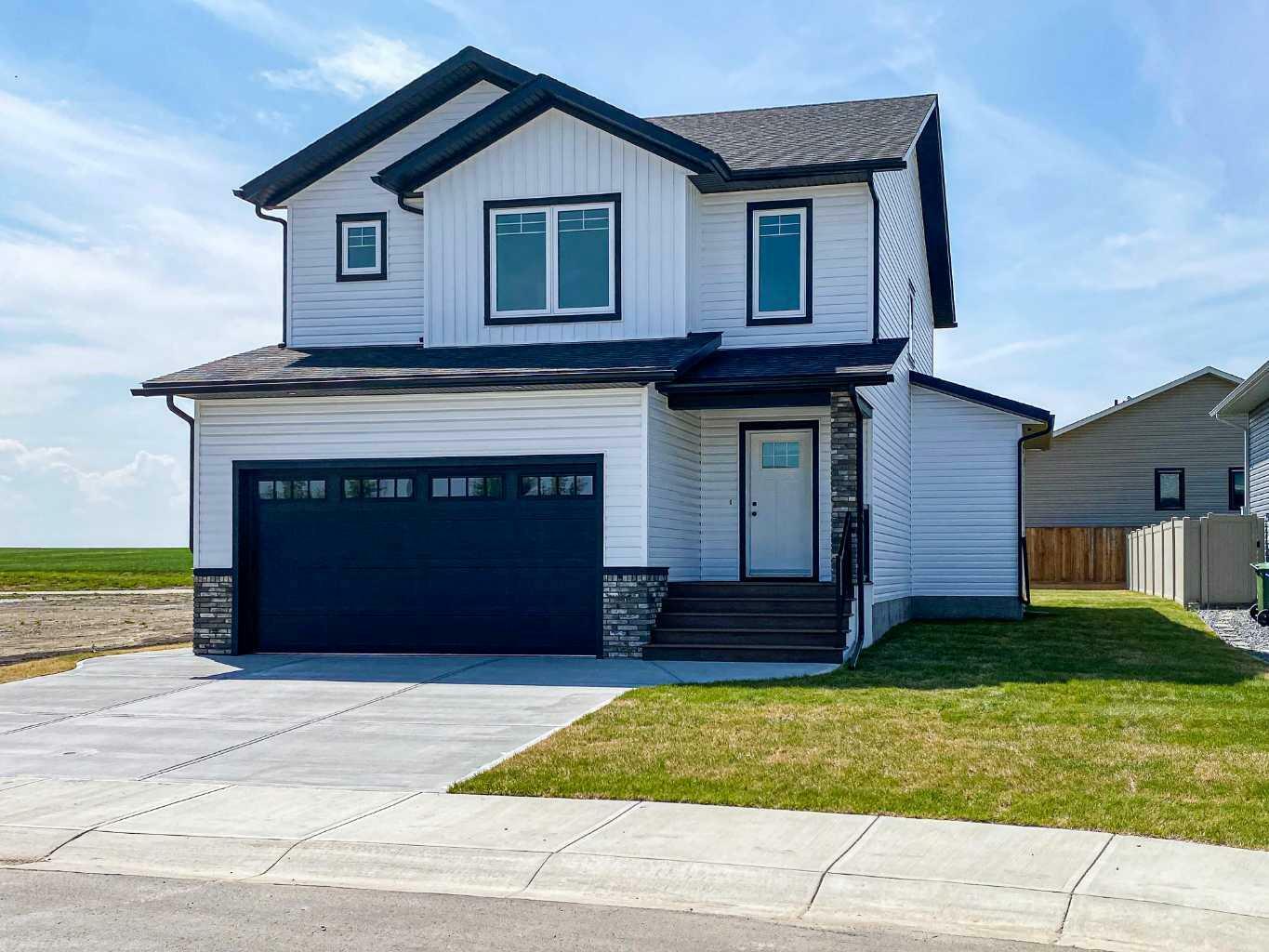4 Williams Avenue  Olds AB T4H 0H1 photo