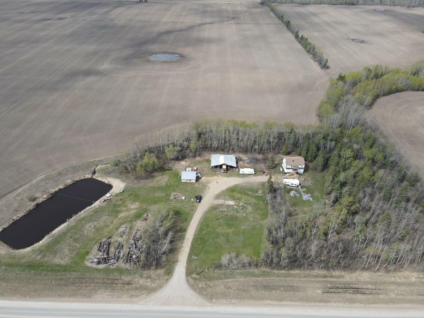 Photo de la propriété: 84434 Hwy 688 AB T8S 1S4