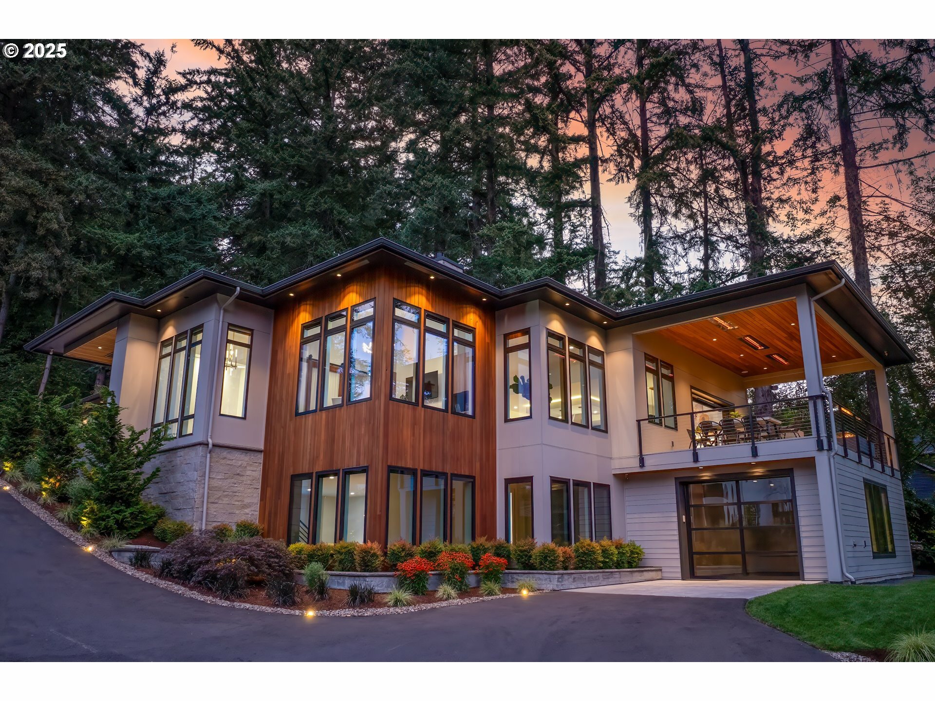 13581 Goodall Rd  Lake Oswego OR 97034 photo