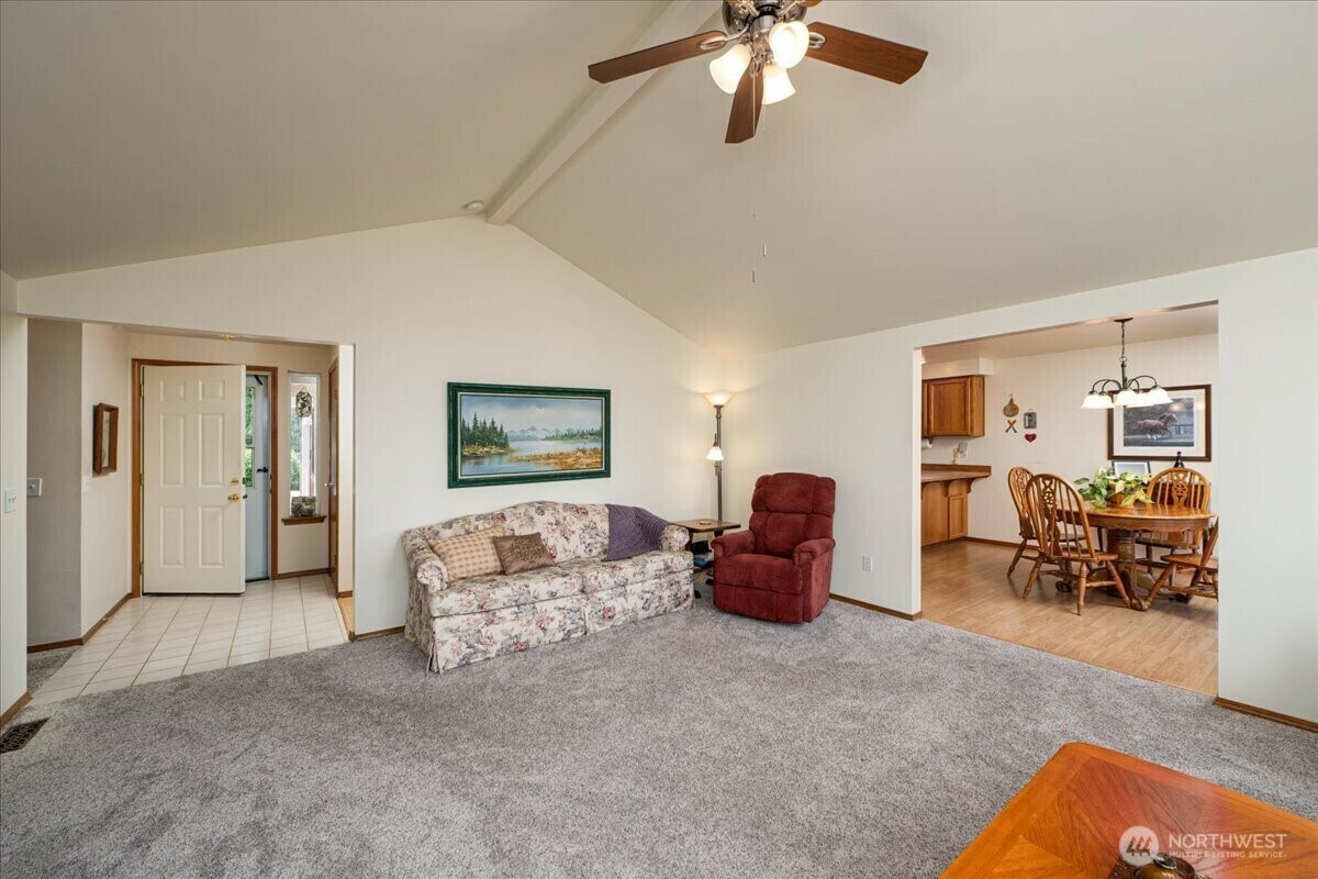 Property Photo: 1890 Edgewood Drive WA 98282