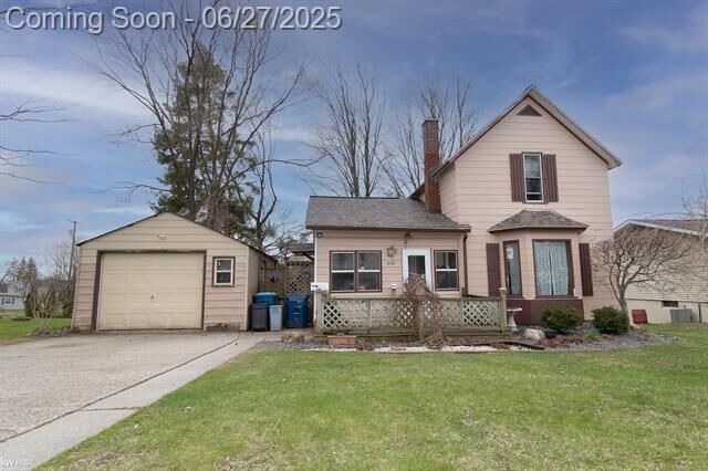 615 Saginaw Street  Vassar MI 48768 photo