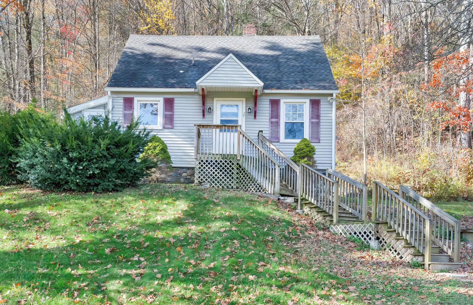 Property Photo:  99 Norfolk Road  CT 06098