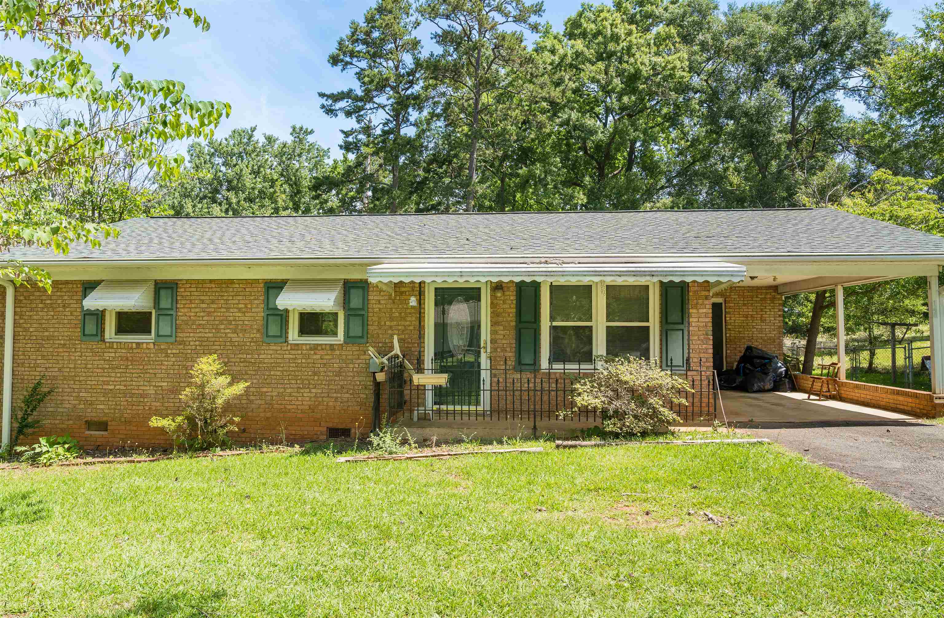 Property Photo: 140 Landis Street SC 29302