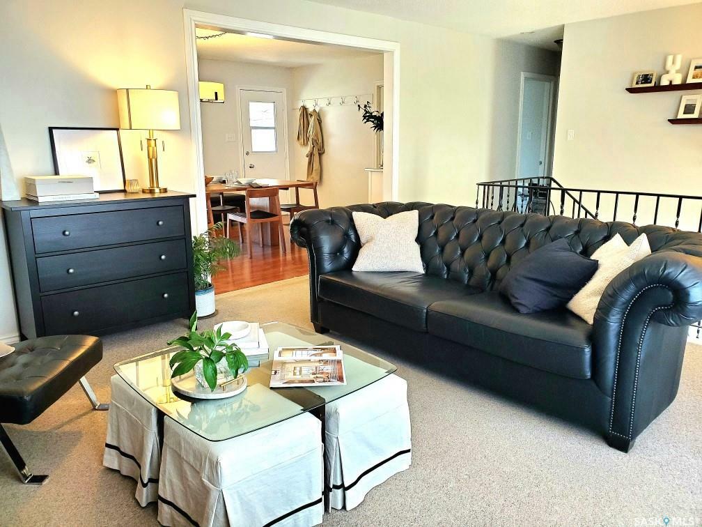 Property Photo: 1529 Central Avenue SK S7N 2H3