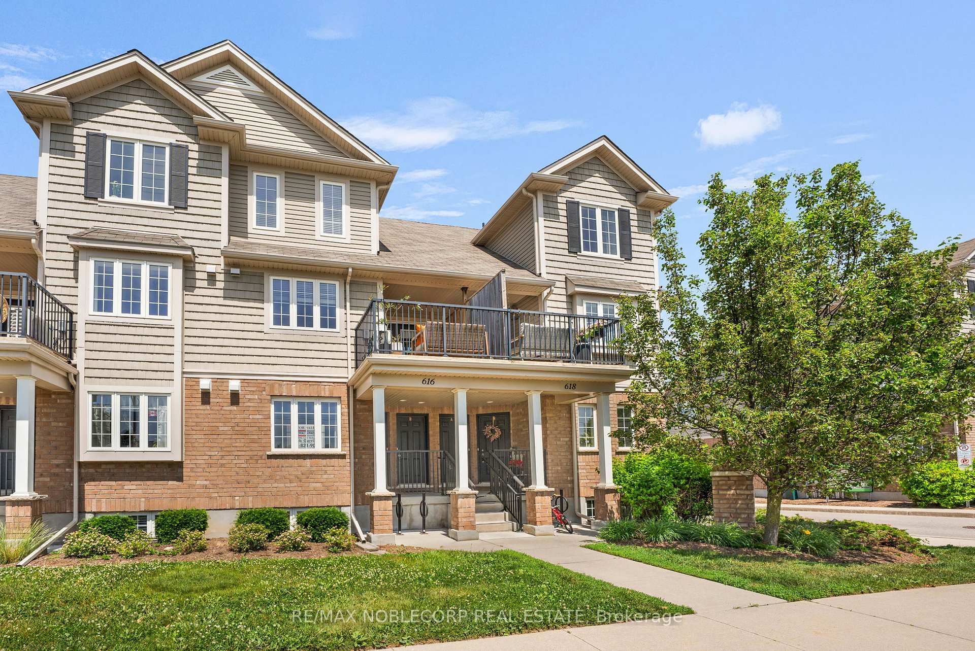 Property Photo: 616 Woodlawn Road E B ON N1E 0K4