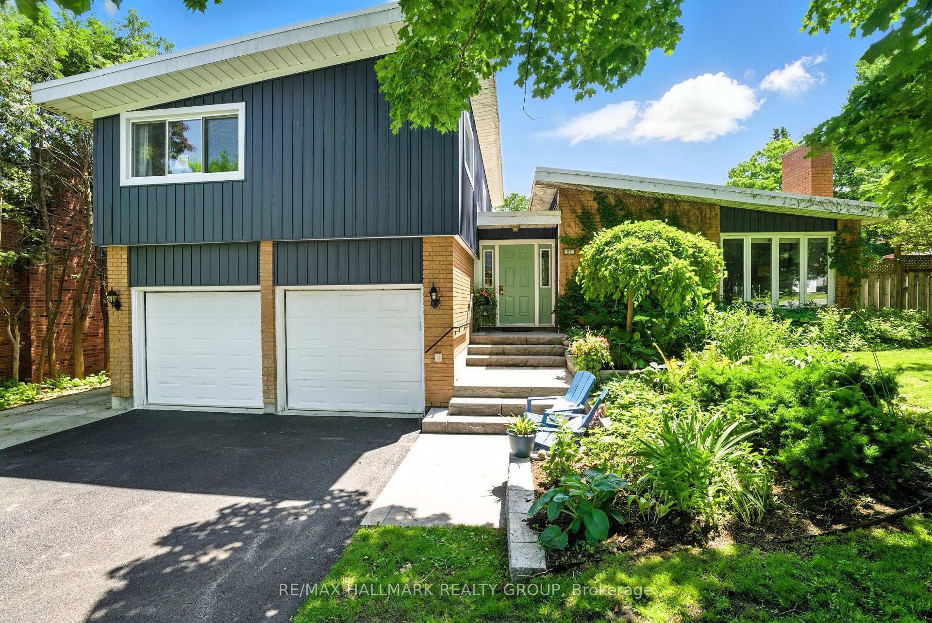 26 St Remy Drive  Barrhaven ON K2J 1A3 photo