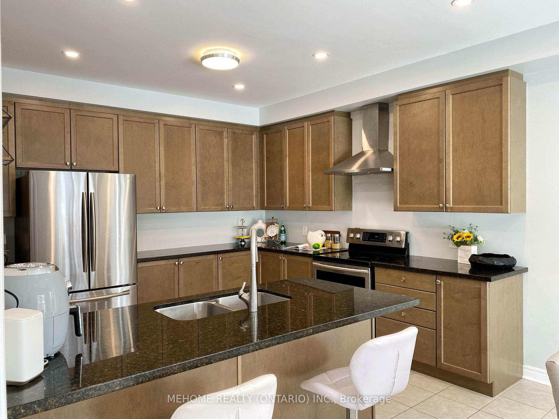 Property Photo: 138 Romanelli Crescent ON L3Z 0X7