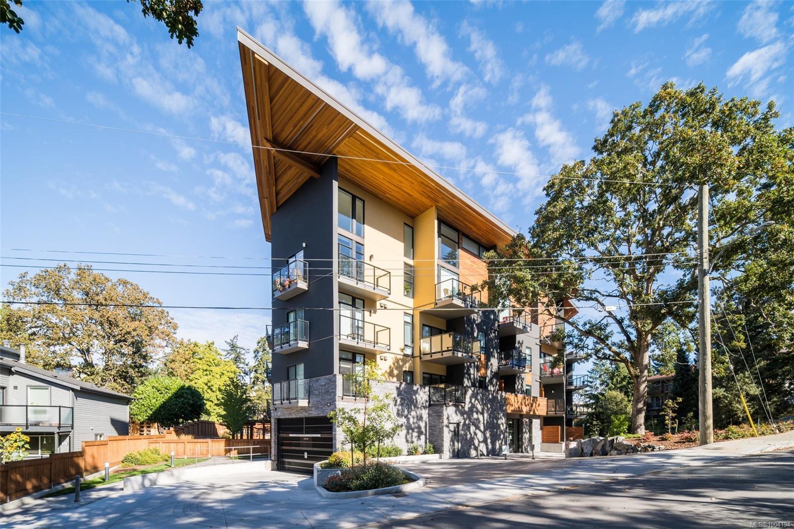 Property Photo: 991 McKenzie Ave 413 BC V8X 0B5