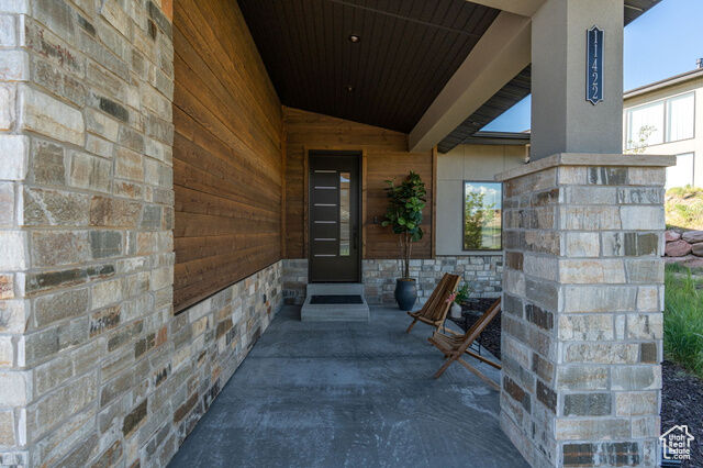 Property Photo: 11422 N Vantage Ln 69 UT 84036