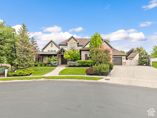 Property Photo: 1095 N 700 W UT 84003