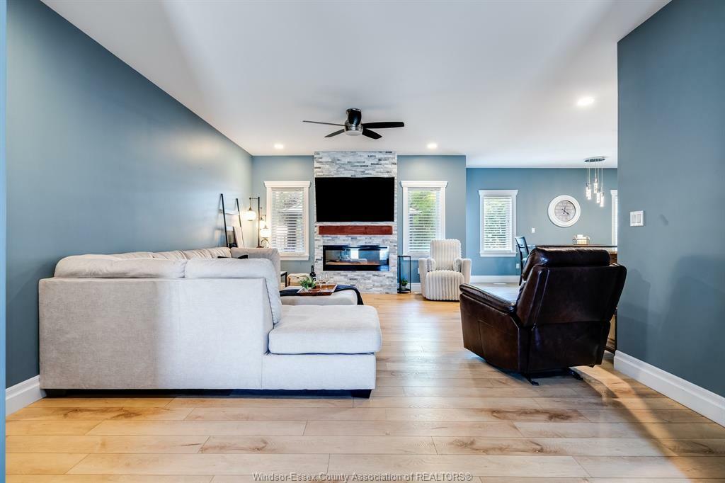 Property Photo: 372 St. Charles Street ON N0R 1A0