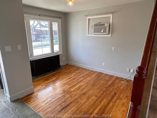 Property Photo:  1227 Curry Avenue Upper  ON N9B 2C8 