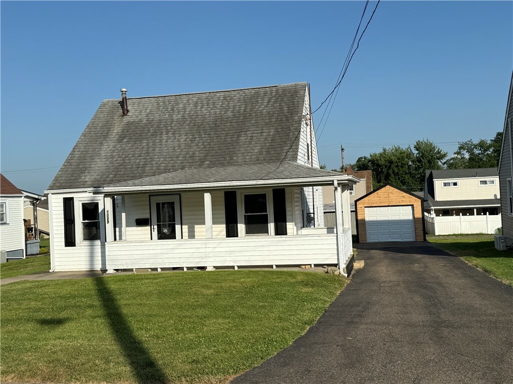 Property Photo: 1029 Nimick Ave PA 15061