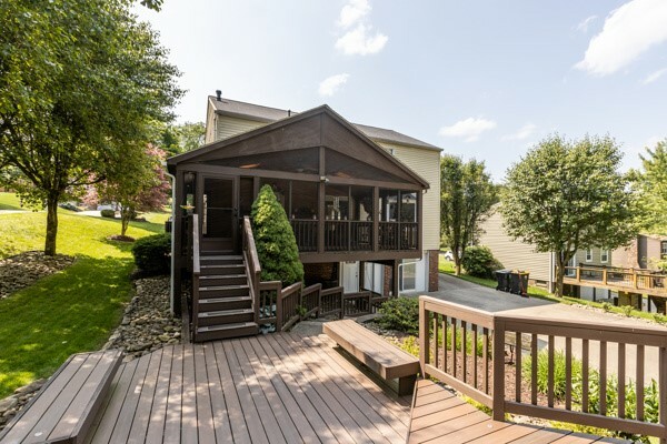 Property Photo:  859 Boulder Dr  PA 15102 