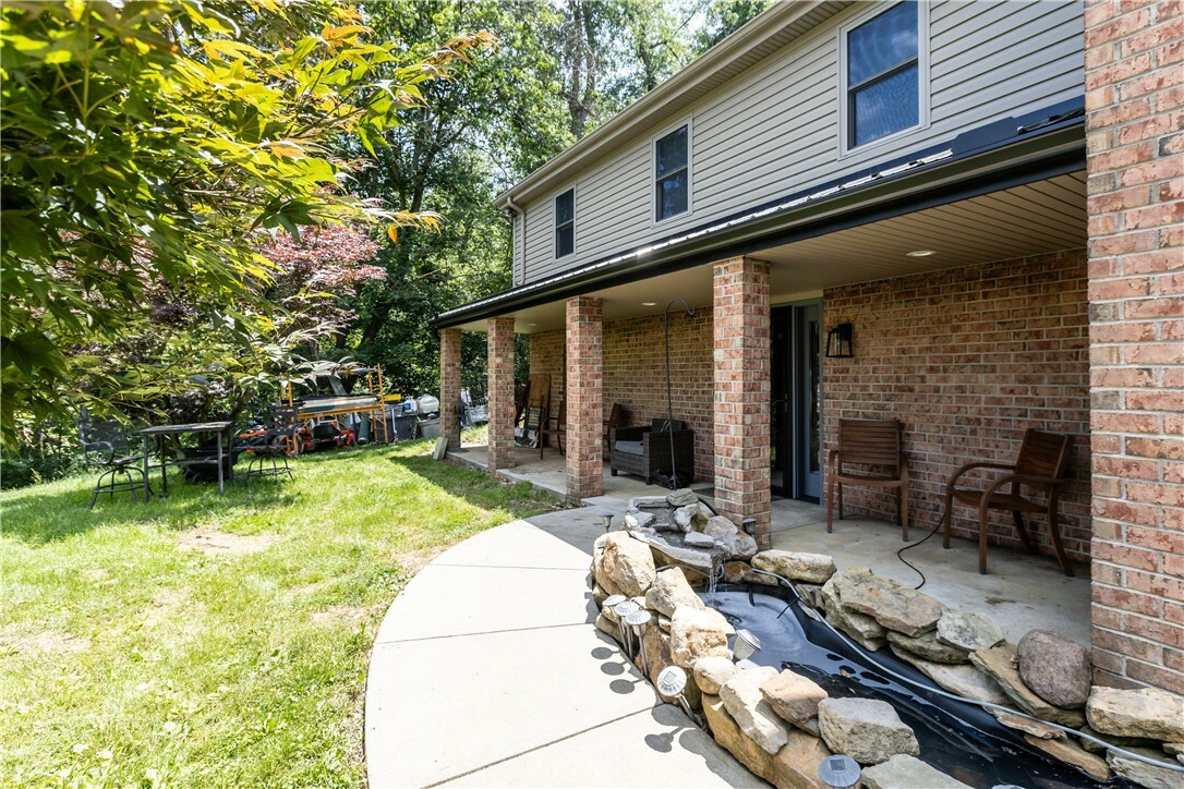 Property Photo: 207 Linden Rd PA 15317
