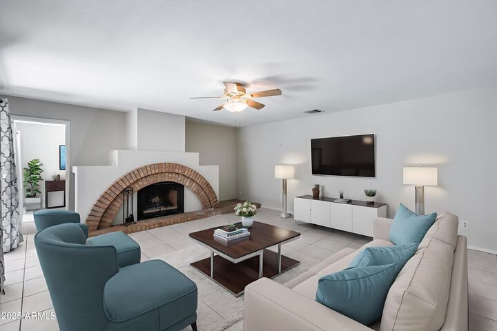 Property Photo:  11217 E Laurel Lane  AZ 85259 